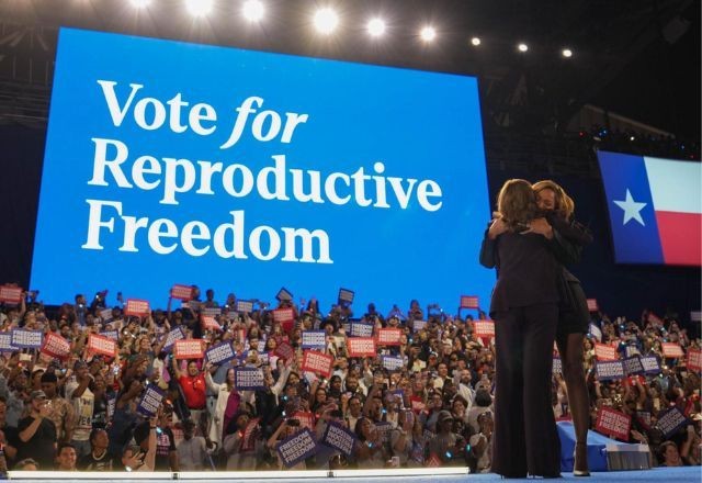 Imagem da noticia Em comício com Beyoncé, Kamala Harris sai em defesa do direito ao aborto