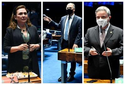 À véspera da eleição, candidatos ao TCU correm para garantir votos À véspera da eleição, candidatos ao TCU correm para garantir votos