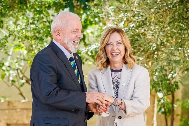 Imagem da noticia Lula alerta riscos da IA e diz que a tecnologia deve ser “ferramenta de paz”