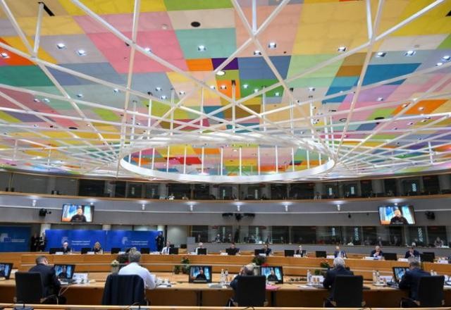 Imagem da noticia União Europeia abre negociações para entrada da Ucrânia no bloco