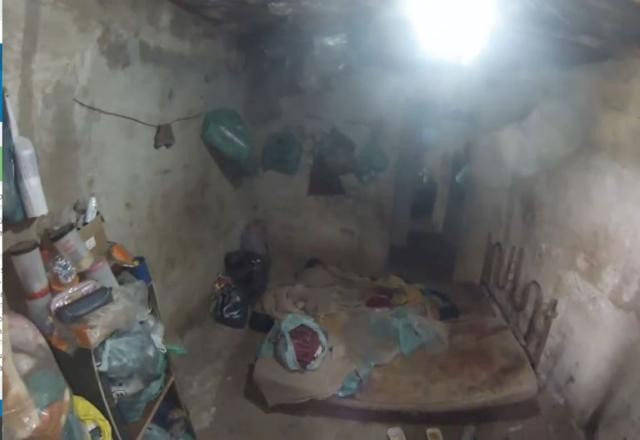 Imagem da noticia Vídeo: veja local em que família foi mantida em cárcere privado por 17 anos