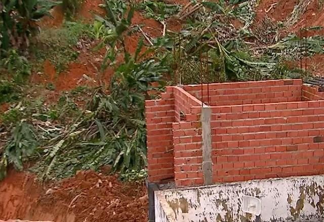 Imagem da noticia Prefeitura sabia do risco em área onde 18 pessoas foram soterradas em Franco da Rocha