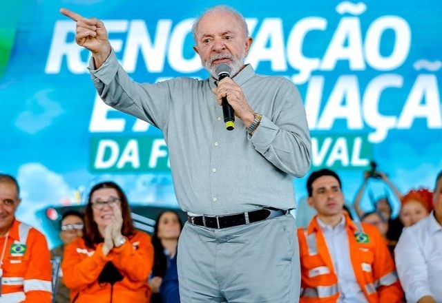 Imagem da noticia Lula empata com Tarcísio e Bolsonaro em 2º turno, diz pesquisa CNT/MDA