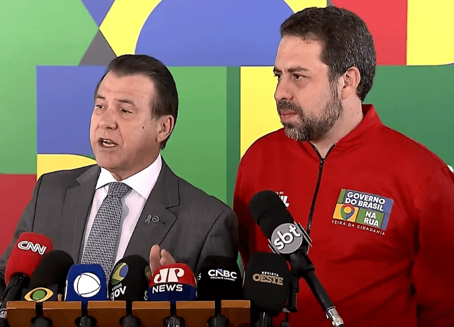 Imagem da noticia Ministros esvaziam projeto defendido por Motta e pedem fim da escala 6x1 em até 3 meses