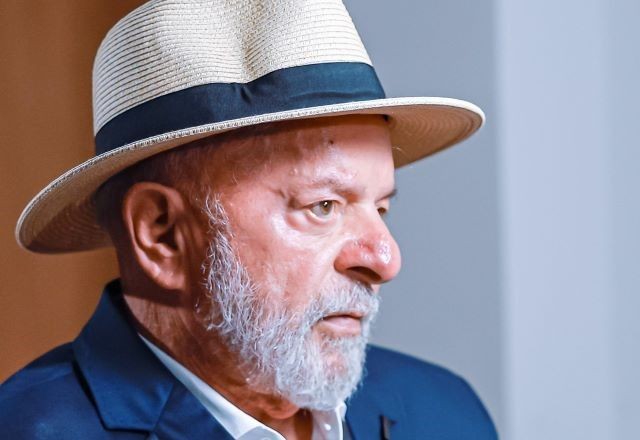 Imagem da noticia Lula passa por novos exames e tem "melhora progressiva" e "ótimo estado", diz boletim médico