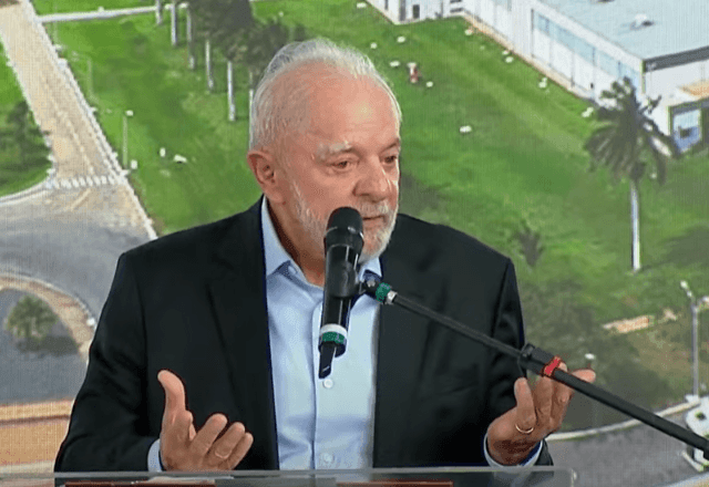Imagem da noticia Lula aparece com curativo no rosto após retirar uma pinta; por que elas surgem?