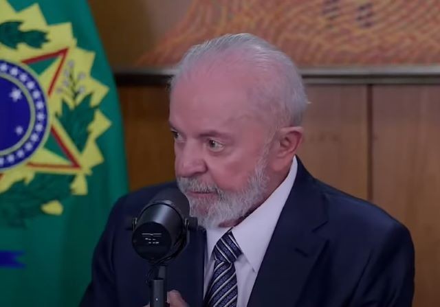 Imagem da noticia Lula diz que "é mais difícil" encontrar mulheres e negros para determinados cargos públicos
