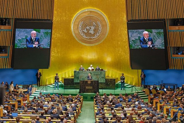 Imagem da noticia Lula saúda presença da palestina na Assembleia Geral da ONU e condena ataques de Israel ao Líbano