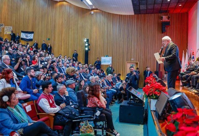 Imagem da noticia Lula fala sobre negociações com Congresso: "não é só ganhar a eleição"