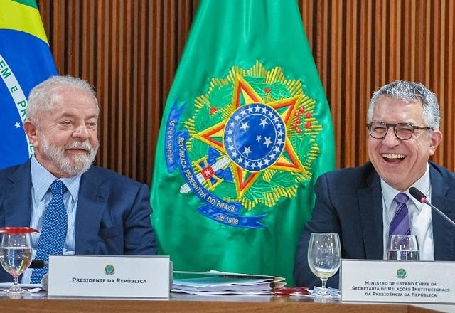 Imagem da noticia Lula continuará "participando ativamente" da articulação política, diz Padilha