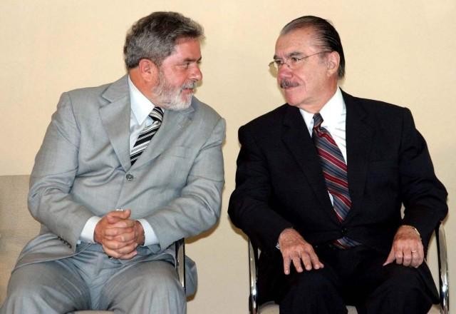 Imagem da noticia Ex-presidente José Sarney declara voto em Lula "pela democracia"