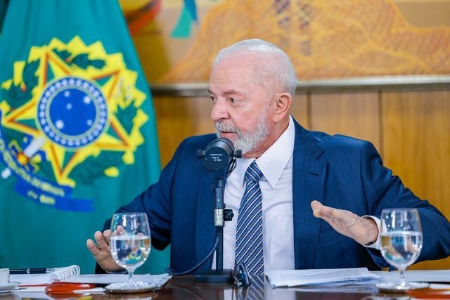 Imagem da noticia Lula confirma viagem à Bolívia e associa tentativa de golpe a interesse por lítio