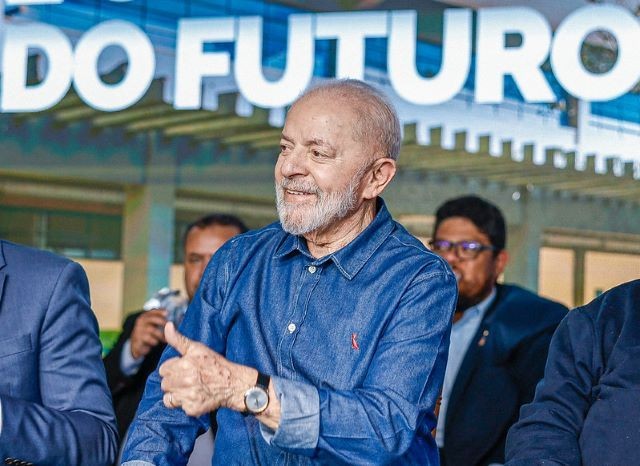 Imagem da noticia Lula critica valor do imposto sobre heranças no Brasil: "4% é nada"