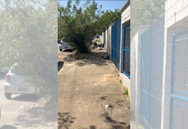 Imagem da noticia Calçada cheia de lixo preocupa pais e alunos de escola em Guarulhos