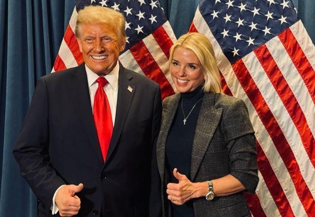 Imagem da noticia Após desistência de investigado por tráfico sexual, Trump nomeia Pam Bondi como procuradora-geral