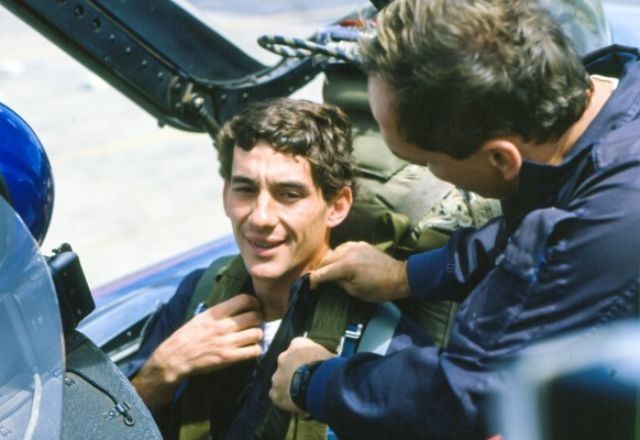 Imagem da noticia VÍDEO: Senna voou em caça da FAB e quebrou barreira do som após 1º título mundial