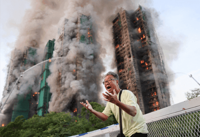 Imagem da noticia Polícia de Hong Kong prende 3 trabalhadores de construtora por incêndio em complexo residencial