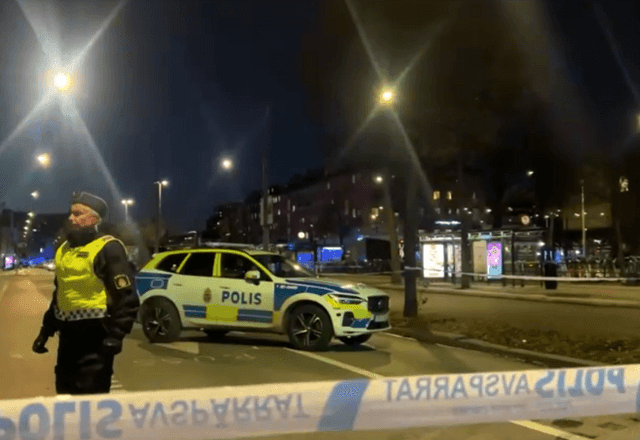 Imagem da noticia Acidente com ônibus deixa mortos e feridos em Estocolmo, diz polícia