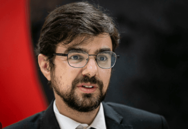 Imagem da noticia Reação negativa do mercado fortaleceu Mello para o BC, diz líder do governo