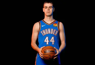 Campeão da NBA é diagnosticado com câncer testicular; entenda doença Campeão da NBA é diagnosticado com câncer testicular; entenda doença