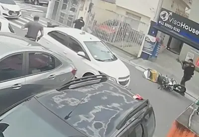 PM atira em suspeito durante tentativa de assalto perto de consulado dos EUA em São Paulo PM atira em suspeito durante tentativa de assalto perto de consulado dos EUA em São Paulo