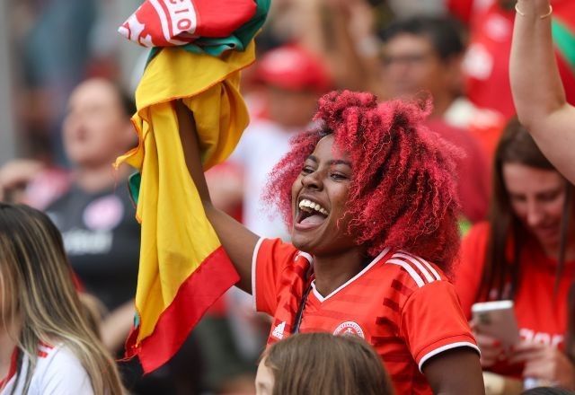 Imagem da noticia Torcida do Internacional é comandada só por mulheres no jogo deste sábado, devido à punição