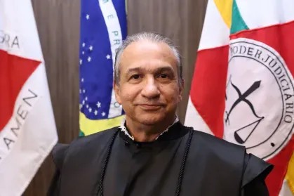 Imagem da noticia Desembargador que absolveu réu por estupro é alvo de ação da PF; magistrado foi afastado do cargo