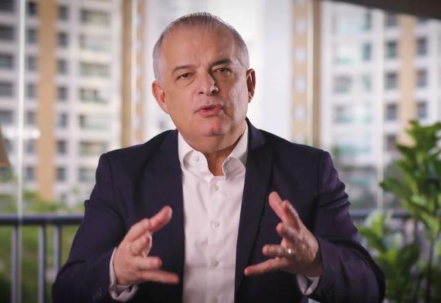 Imagem da noticia Márcio França desiste de concorrer ao governo de SP e declara apoio a Haddad