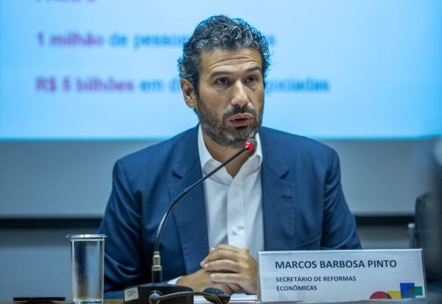 Imagem da noticia Secretário de Reformas Econômicas de Haddad deixa governo Lula