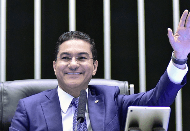Imagem da noticia FOP: o que é o "buraco" encontrado em coração de deputado