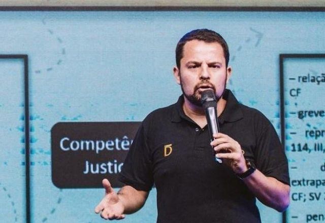 Imagem da noticia CNJ pune com aposentadoria compulsória juiz acusado de assédio sexual