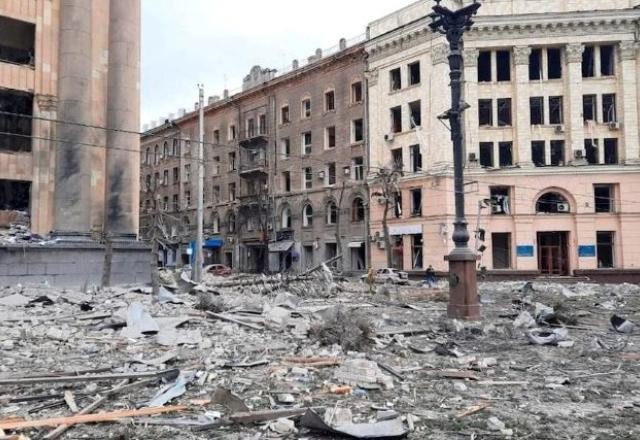 Imagem da noticia Após ataques, Mariupol, ao leste da Ucrânia, continua sem energia elétrica