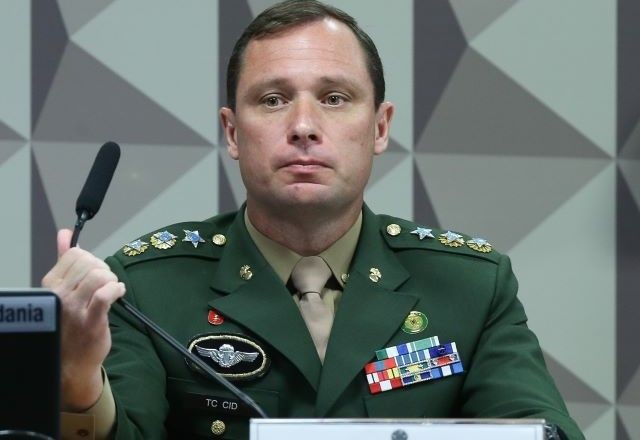 Imagem da noticia Em depoimentos no STF, defesa de Cid tenta mostrar colaborador como "bom militar"