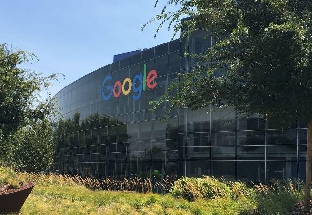 Imagem da noticia Google pretende demitir funcionários não vacinados contra a covid-19