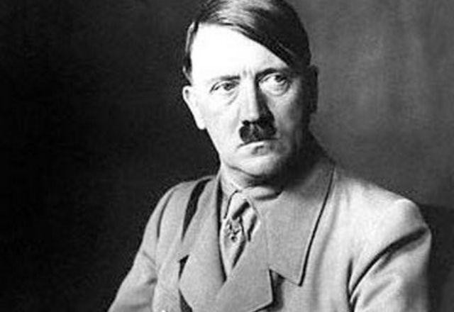 Imagem da noticia Prefeitura do Rio proíbe venda e circulação de livro de Adolf Hitler