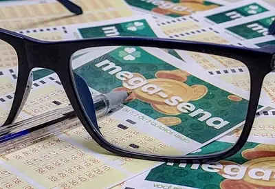 Mega-Sena acumula e prêmio do próximo sorteio acumula para R$ 60 milhões Mega-Sena acumula e prêmio do próximo sorteio acumula para R$ 60 milhões
