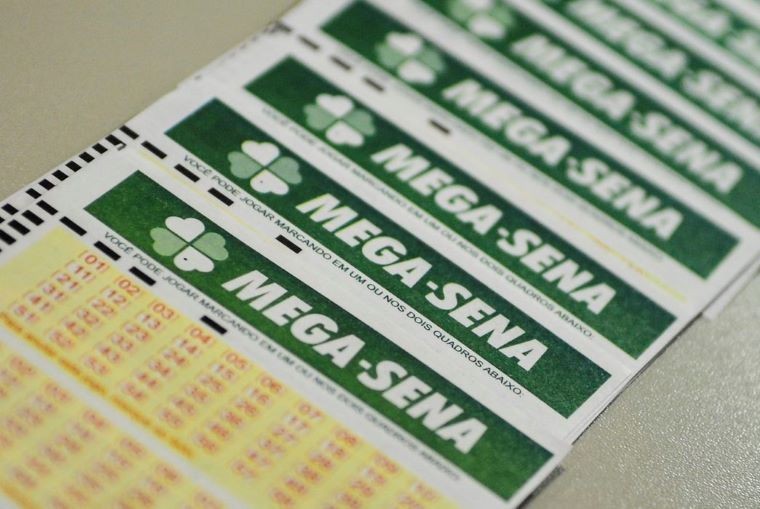 Imagem da noticia Mega-Sena acumula e chega a R$ 31 milhões; veja os números sorteados