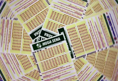 Mega-Sena sorteia prêmio de R$ 60 milhões nesta quinta-feira (14) Mega-Sena sorteia prêmio de R$ 60 milhões nesta quinta-feira (14)