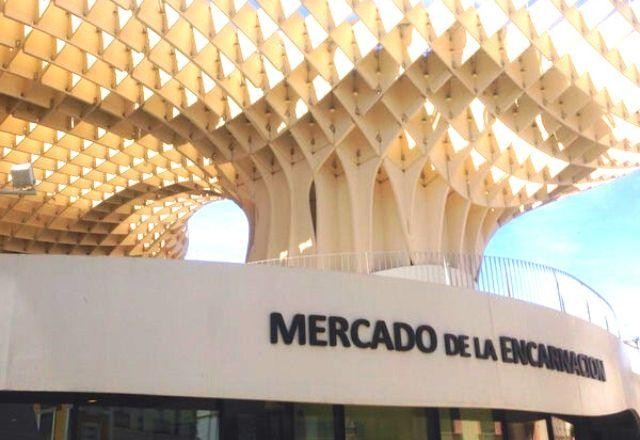Imagem da noticia Mercado em Sevilha: Descubra a gastronomia espanhola numa construção única