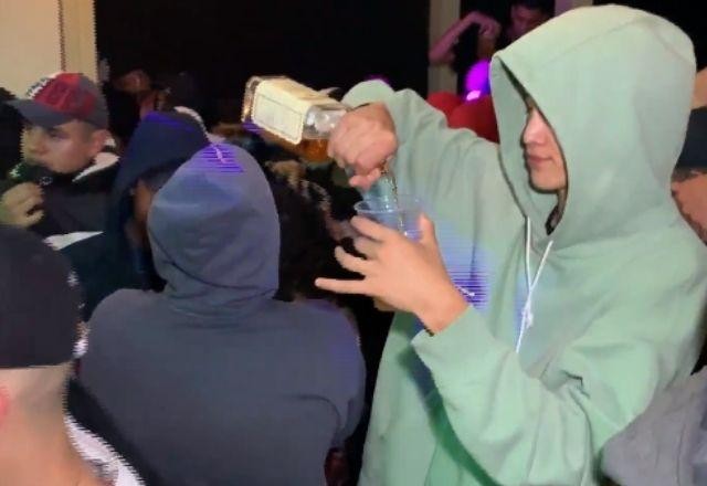 Imagem da noticia Adega com mais de 170 pessoas aglomeradas é fechada em SP