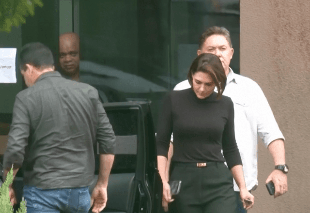 Imagem da noticia Bolsonaro pede a Moraes nova visita de Michelle à prisão na PF