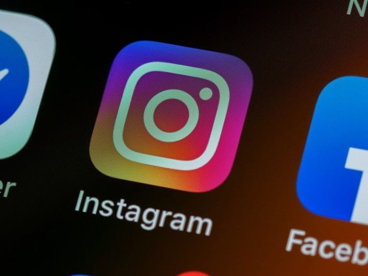 Imagem da noticia Facebook e Instagram voltam a operar após quase duas horas fora do ar