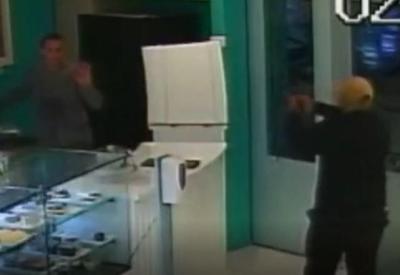 Sargento das Forças Armadas é executado em cafeteria Sargento das Forças Armadas é executado em cafeteria