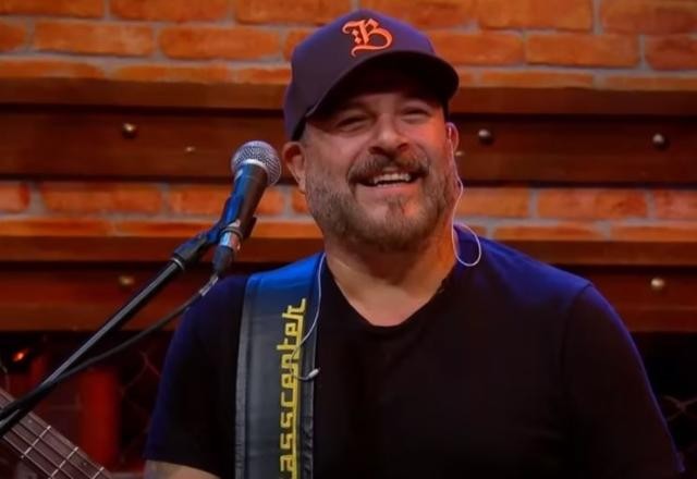 Imagem da noticia Mingau, do Ultraje a Rigor, segue internado na UTI e começa a ter sedação reduzida