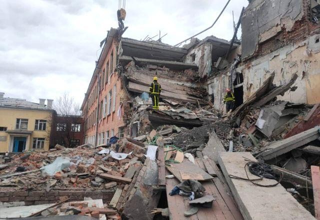 Imagem da noticia Ucrânia diz que Rússia intensificou bombardeios em áreas residenciais