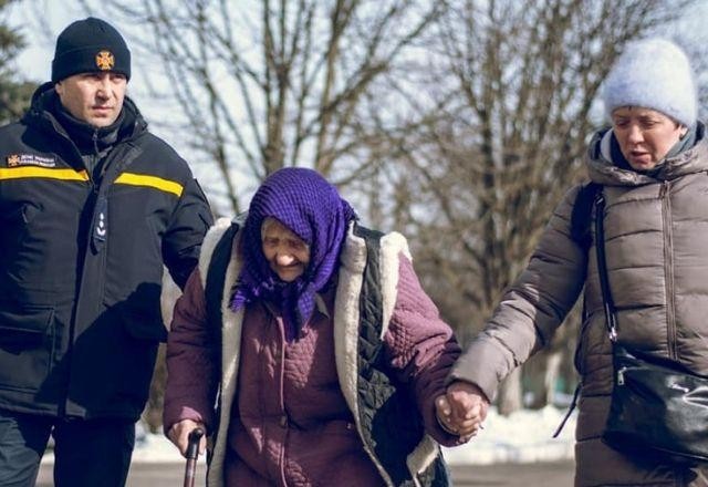 Imagem da noticia Conflito na Ucrânia chega ao 16º dia e soma 2,5 milhões de refugiados