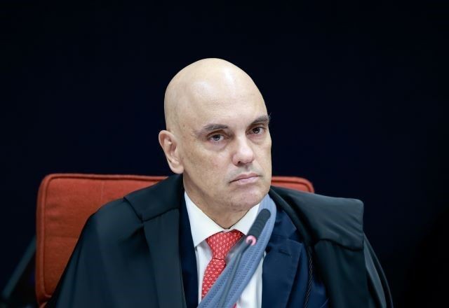 Imagem da noticia Moraes ironiza em depoimento de testemunha: "Secretário de Segurança é rainha da Inglaterra?"