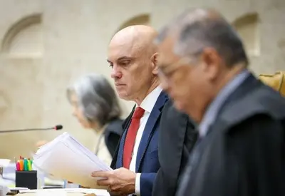 Aliados de Messias veem articulação de Flávio Dino e Alexandre de Moraes em derrota para vaga no STF Aliados de Messias veem articulação de Flávio Dino e Alexandre de Moraes em derrota para vaga no STF