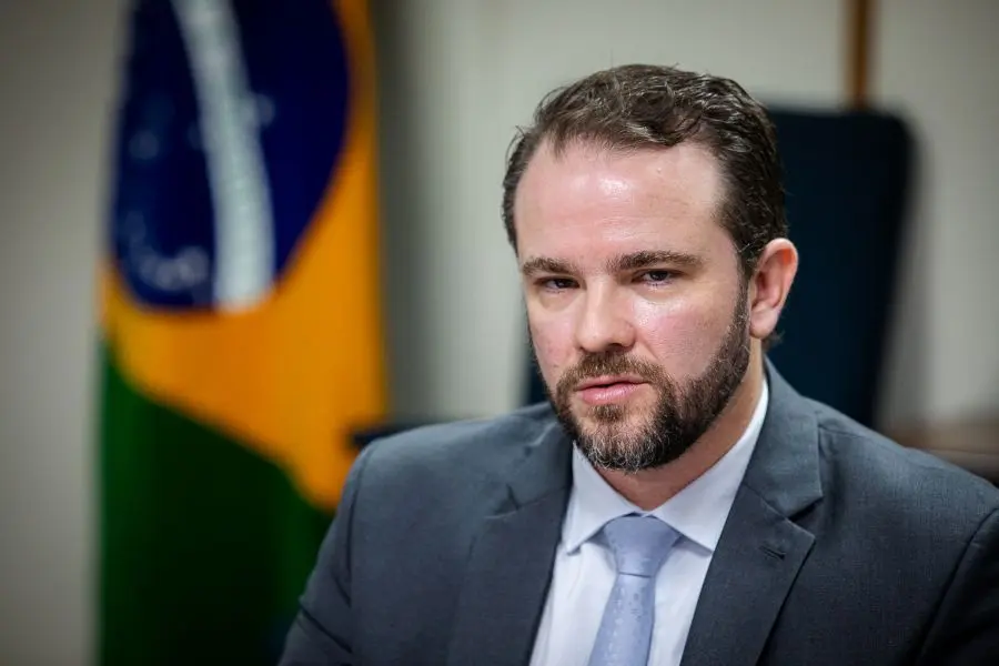 Renegociação das dívidas focará em famílias, informais e pequenas empresas, diz Durigan Renegociação das dívidas focará em famílias, informais e pequenas empresas, diz Durigan