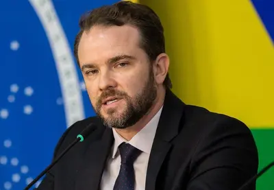 Durigan anuncia nesta sexta (10) cooperação entre Brasil e EUA contra crime organizado Durigan anuncia nesta sexta (10) cooperação entre Brasil e EUA contra crime organizado